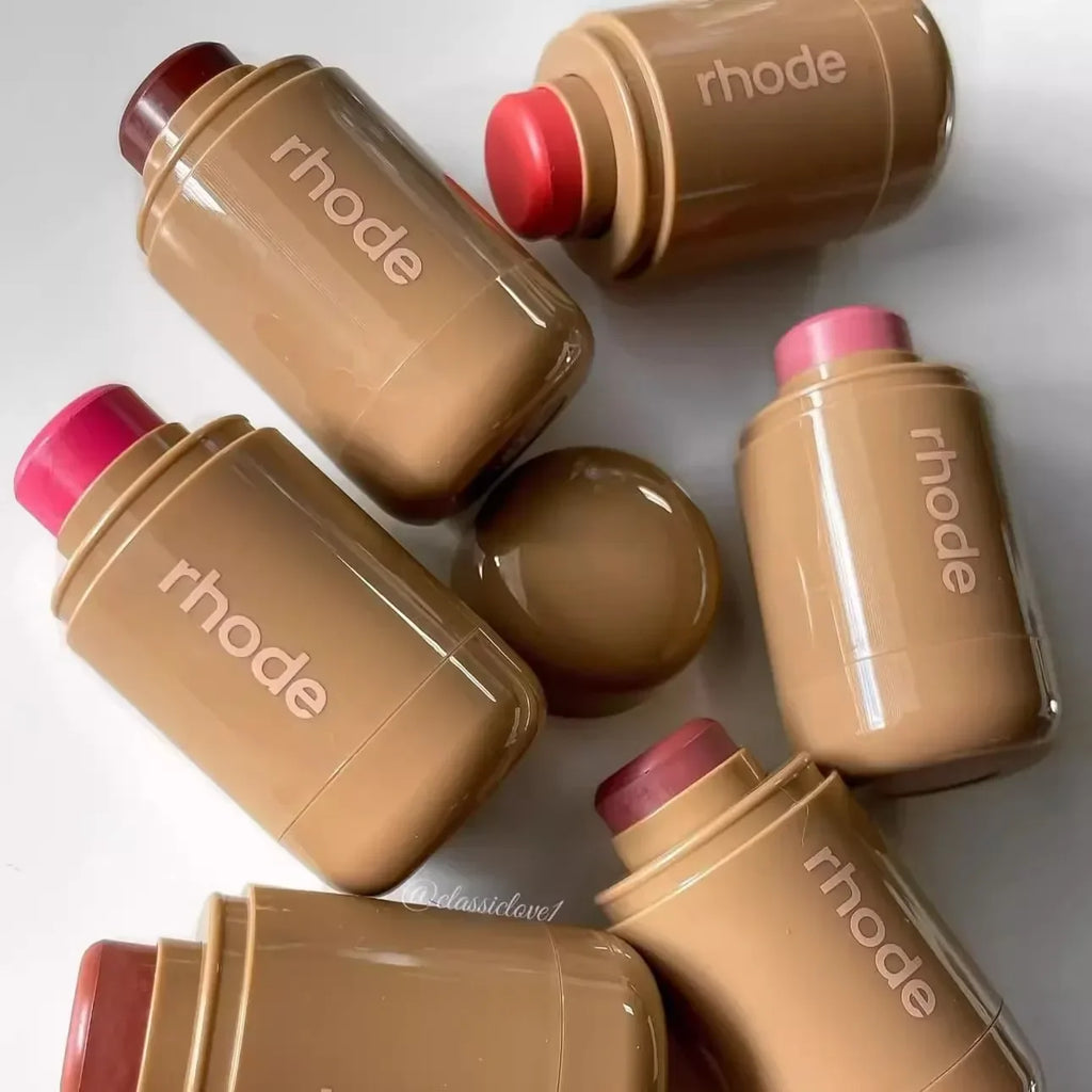 Veltora Rhod Pocket Blush Lip Stick with natural rouge powder blush and hydrating cream formula for lips and cheeks.