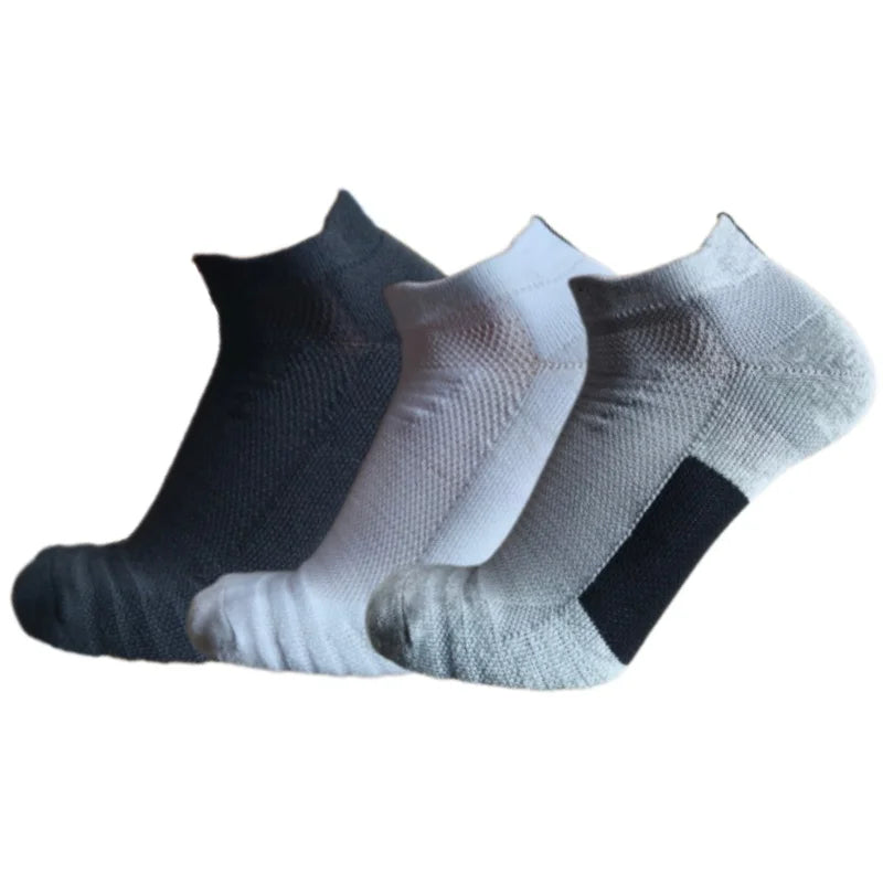Veltora men's anti-slip cotton football socks, short and long tube style, breathable sport socks for soccer and basketball, size 39-45.