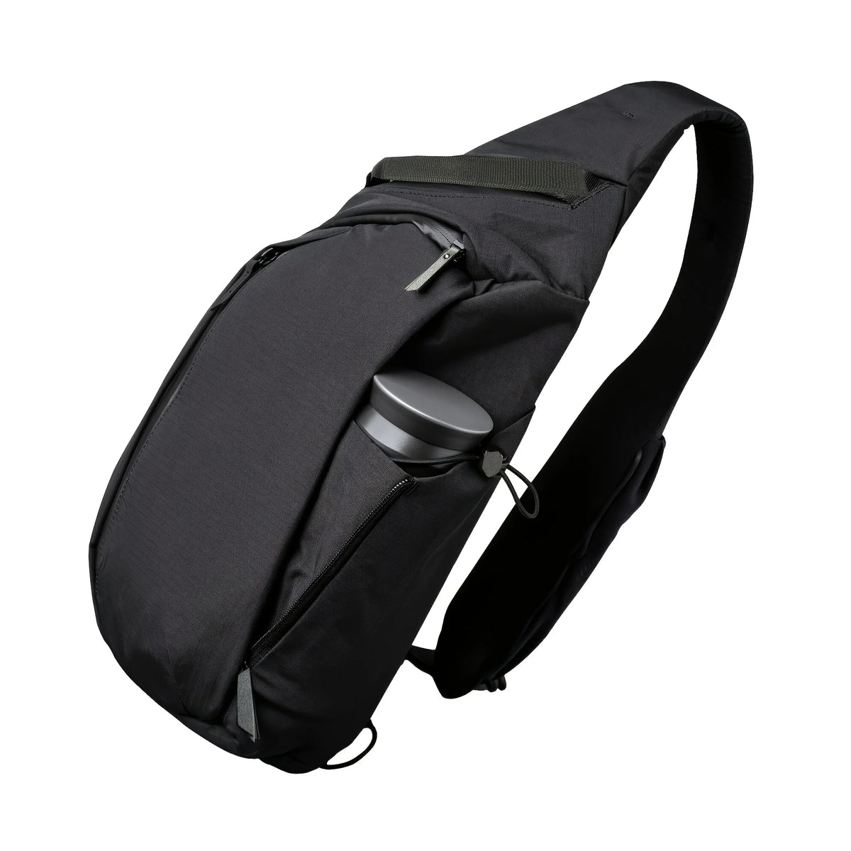 Veltora right shoulder chest bag 7.5L crossbody sling backpack with water bottle pocket and space for an 11-inch tablet.