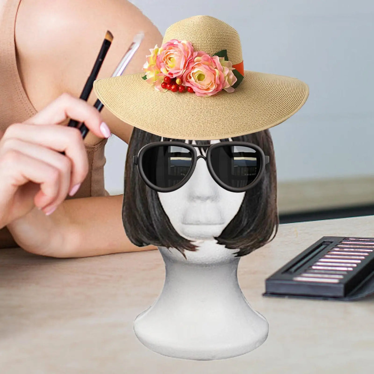 Veltora foam head mannequin display for wigs, hairpieces, headphones, and beauty salon props, showing a realistic head model.