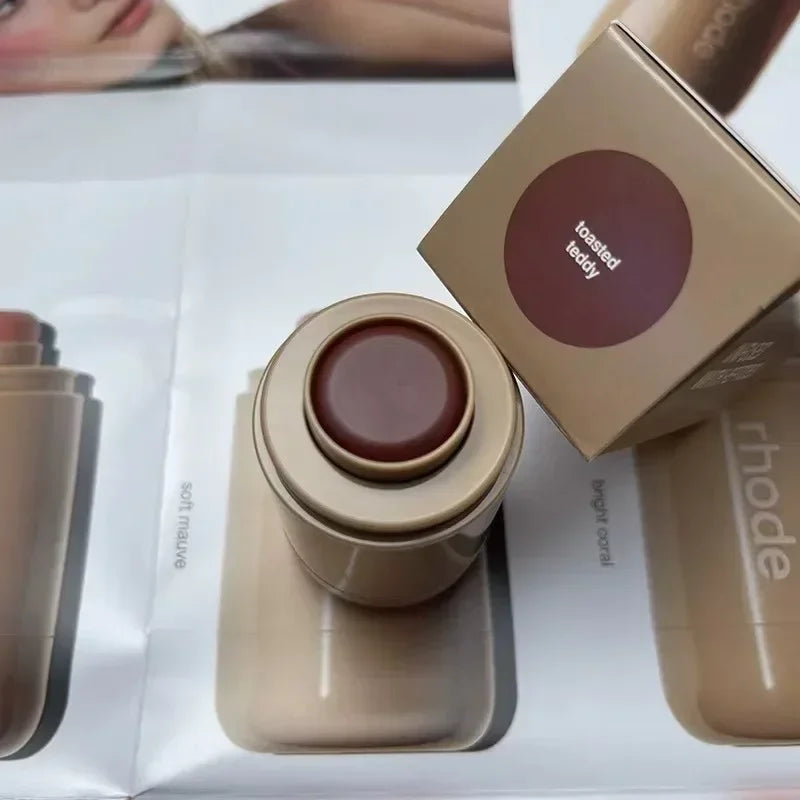 Veltora Rhod Pocket Blush Lip Stick with natural rouge powder for lips and cheeks, hydrating, easy to apply, creamy color.