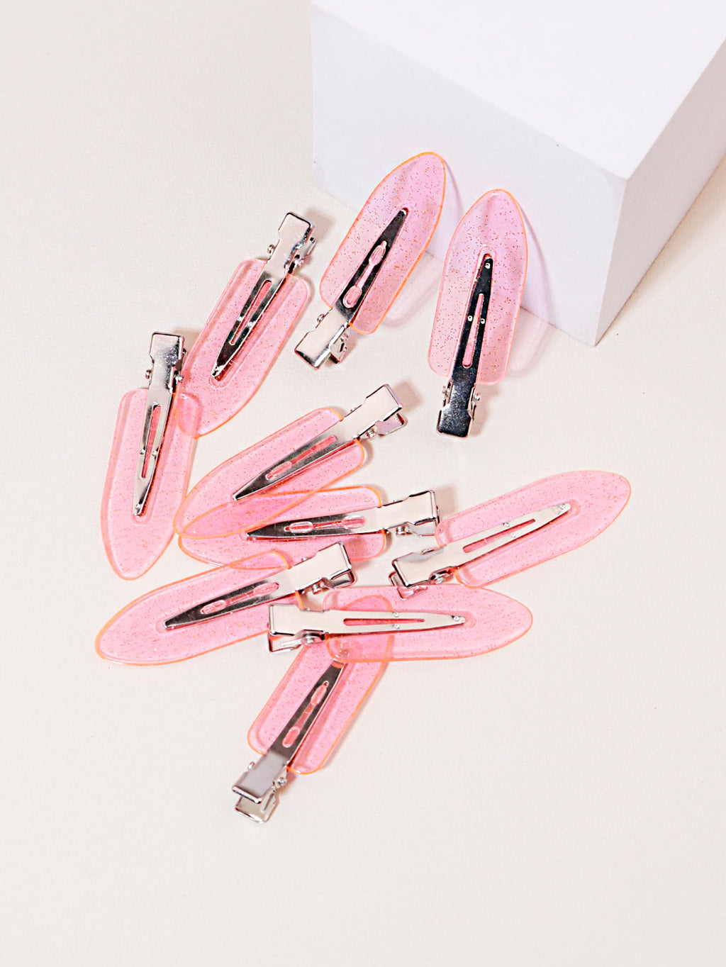 Set of 10 Veltora seamless transparent hair clips for girls, ideal for styling real hair wigs and makeup accessories.