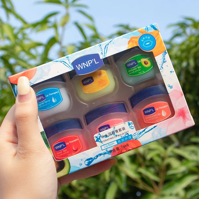 Veltora natural lip balm and moisturizing mask for dry lips, nourishing and repairing with a soothing, healing formula.