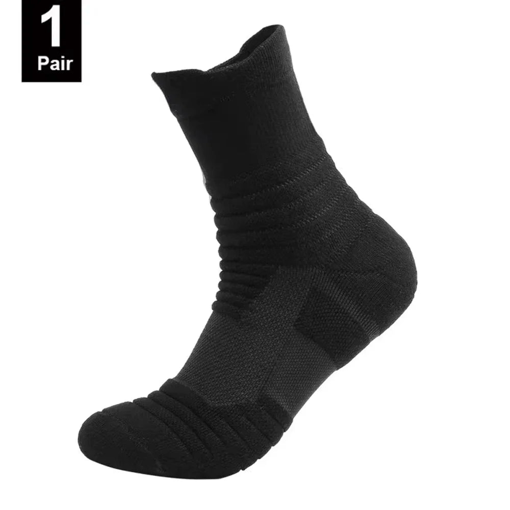 Veltora men's anti-slip sports socks in black, short and long tube style, made of breathable cotton for soccer and basketball.