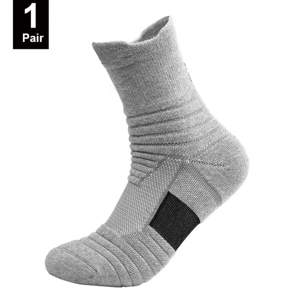 Veltora men's anti-slip cotton football socks in black, short tube style, breathable and deodorizing for soccer and basketball sports.