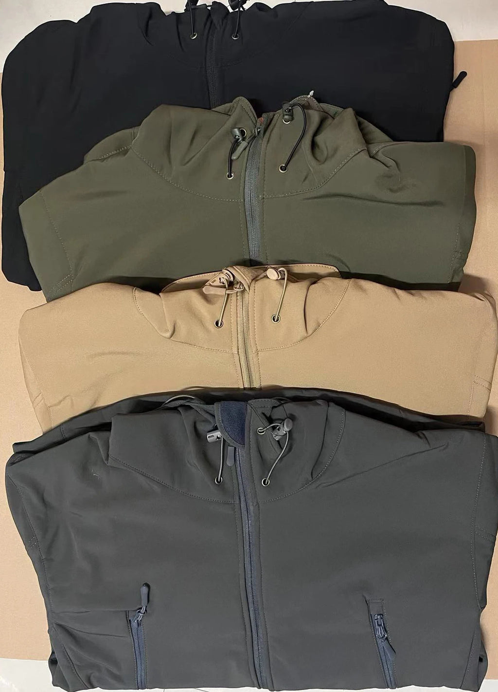 Men's Veltora winter softshell fleece hood cargo jacket with windproof design, suitable for camping, hiking, climbing, and outdoor activities.