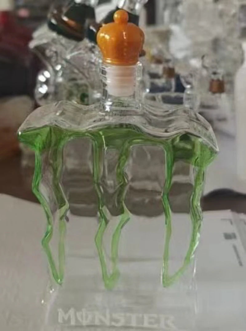 Veltora Monster Claw Leg glass decanter with crown top, clear whiskey bottle for home bar, decorative spirit dispenser.