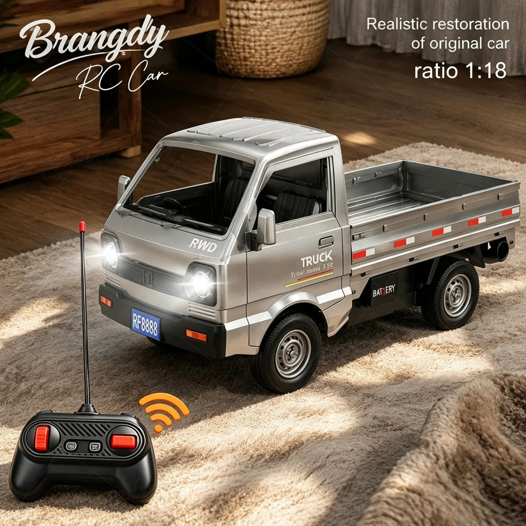 Veltora 1:16 scale 4x4 RC car with alloy body, remote control, climbing and drifting features, suitable for children.