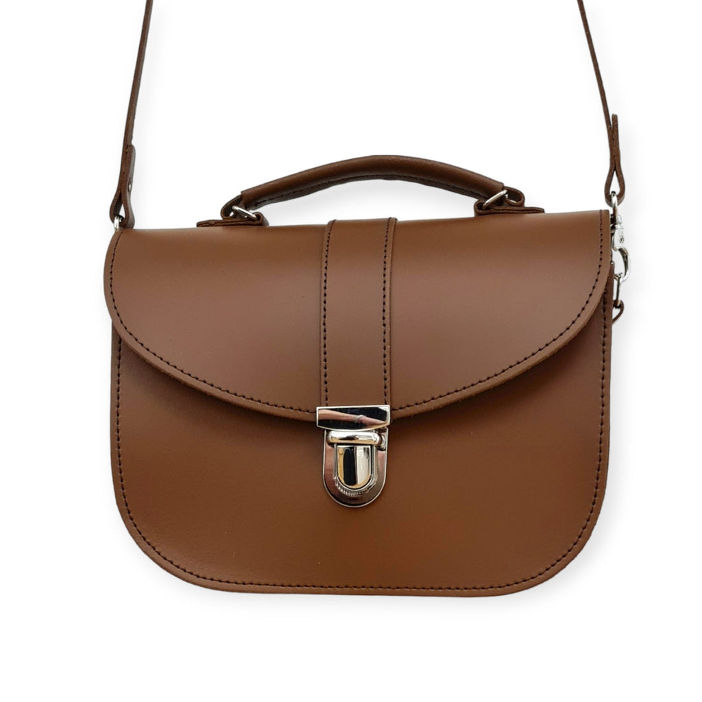 Zatchels Olympia handmade leather cross body bag in chestnut, featuring a sleek design and adjustable strap.