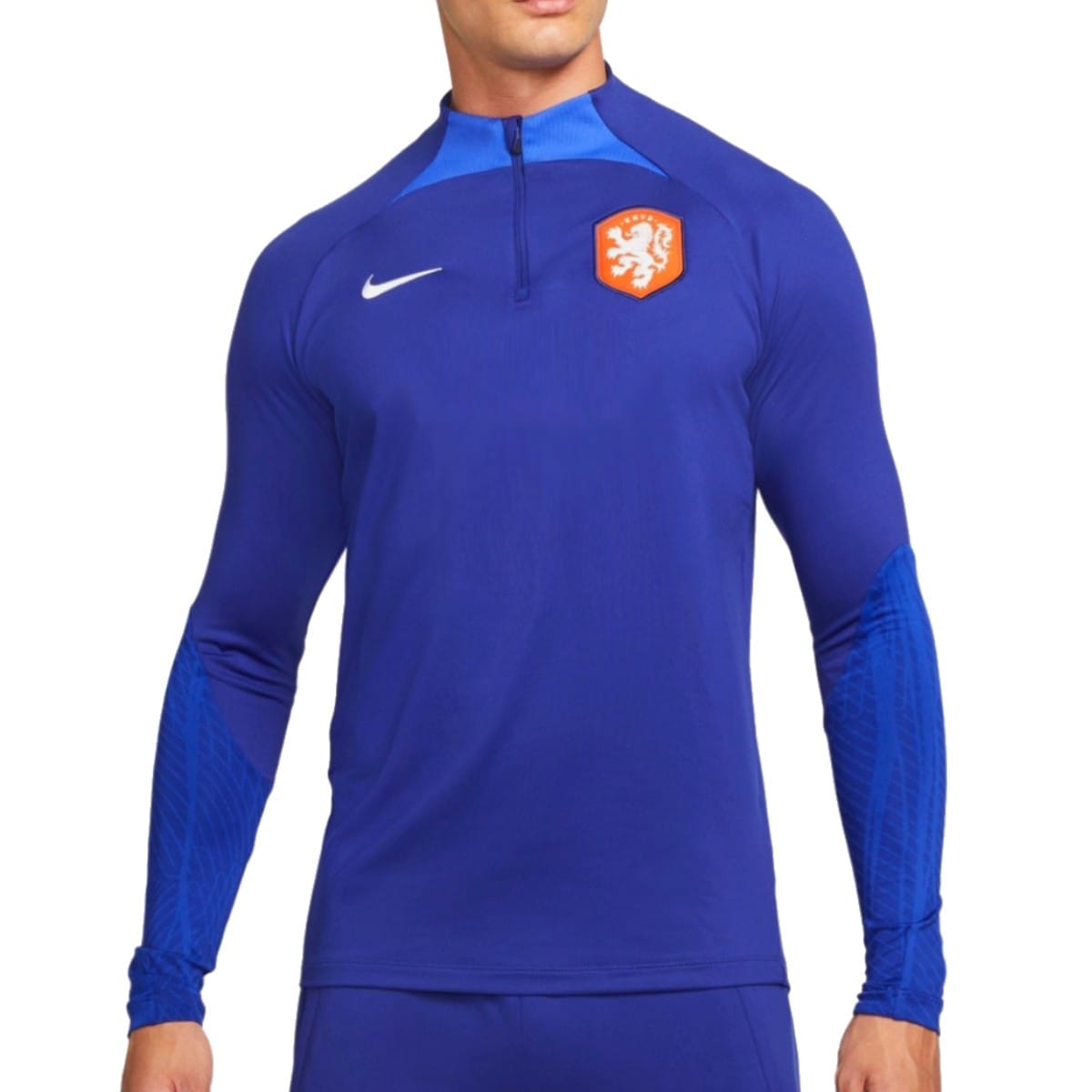 Nike Netherlands training technical soccer tracksuit, men's small size, featuring team logo and athletic design for soccer training.