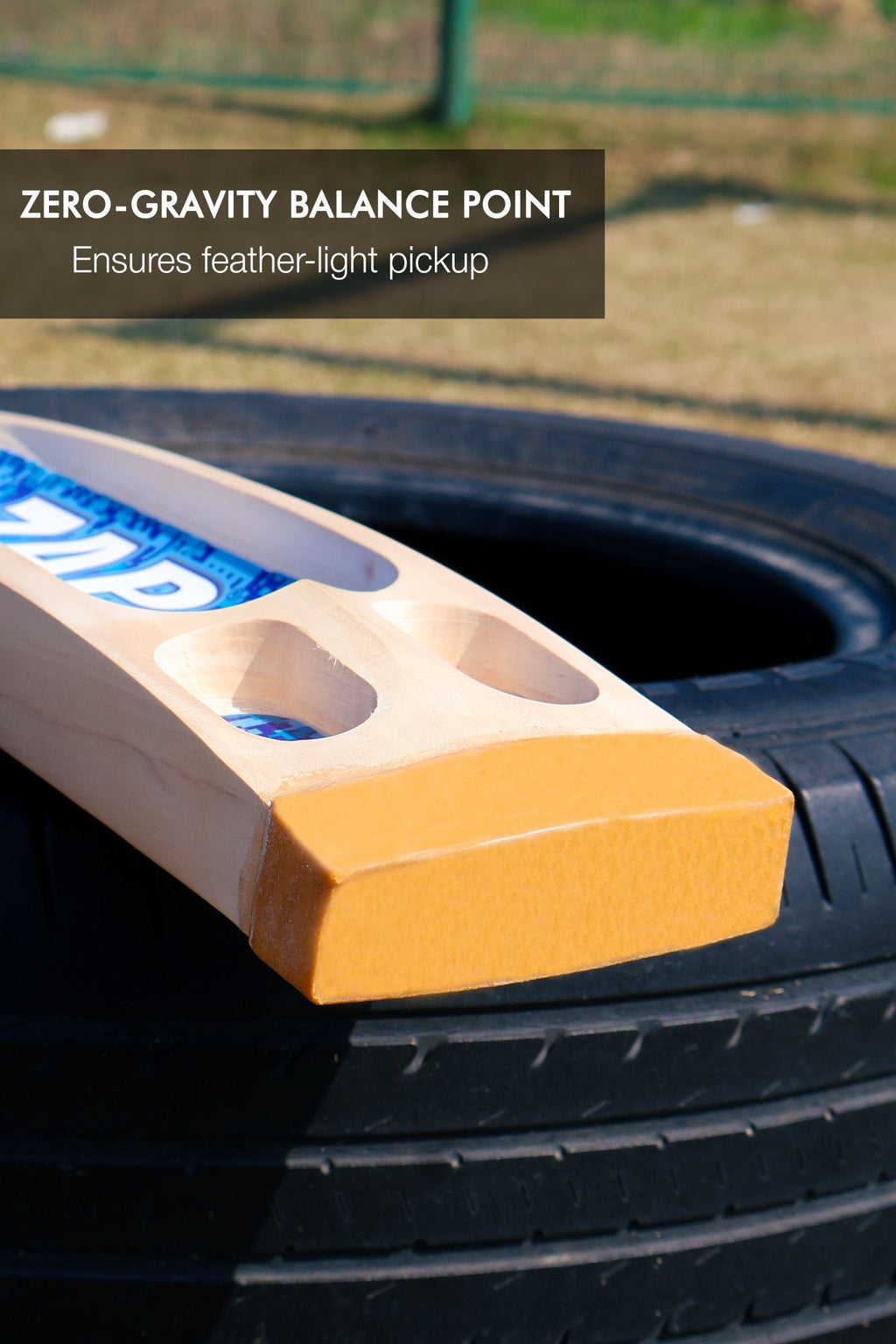 ZAP Bouncer Scoop tennis cricket bat, 35-inch lightweight bat with ergonomic handle and durable blade for powerful shots.